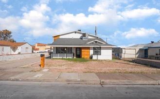 116 W Victory Rd - Photo 1 of 1
