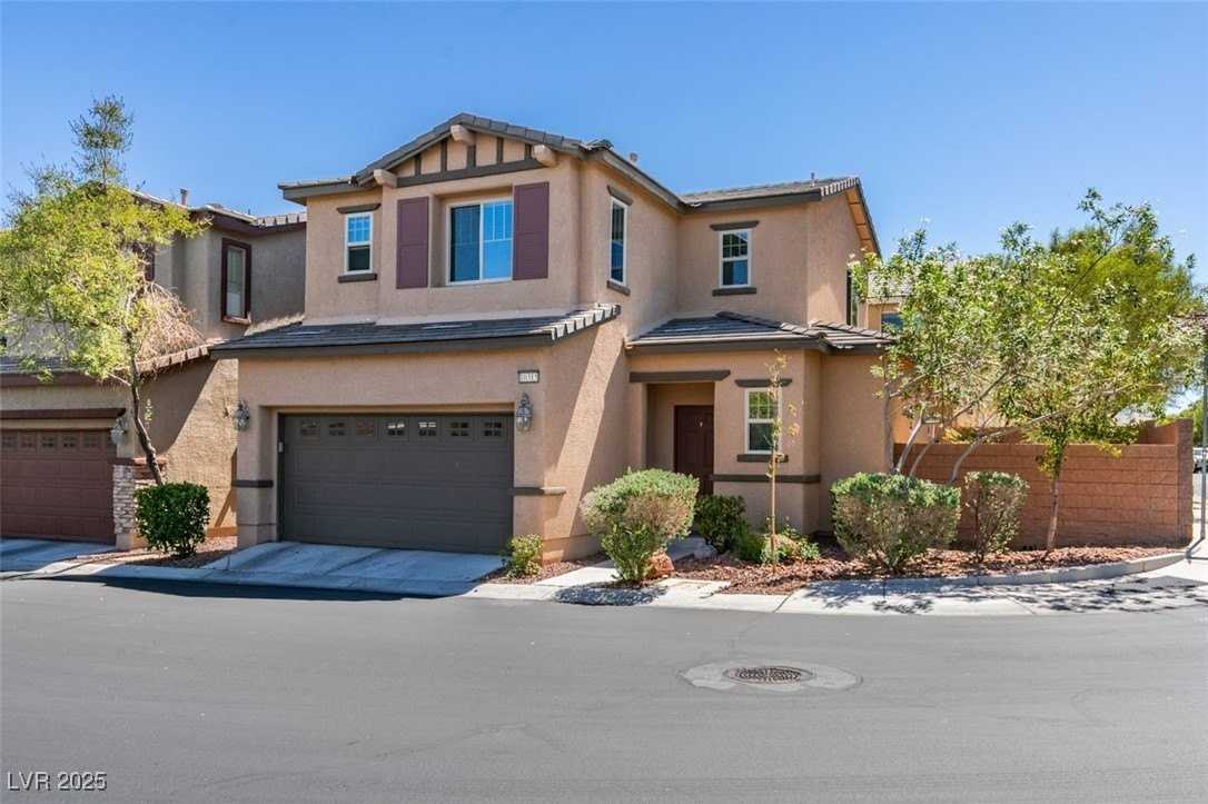 10315 Elmwood Glen Ave - Photo 2 of 37