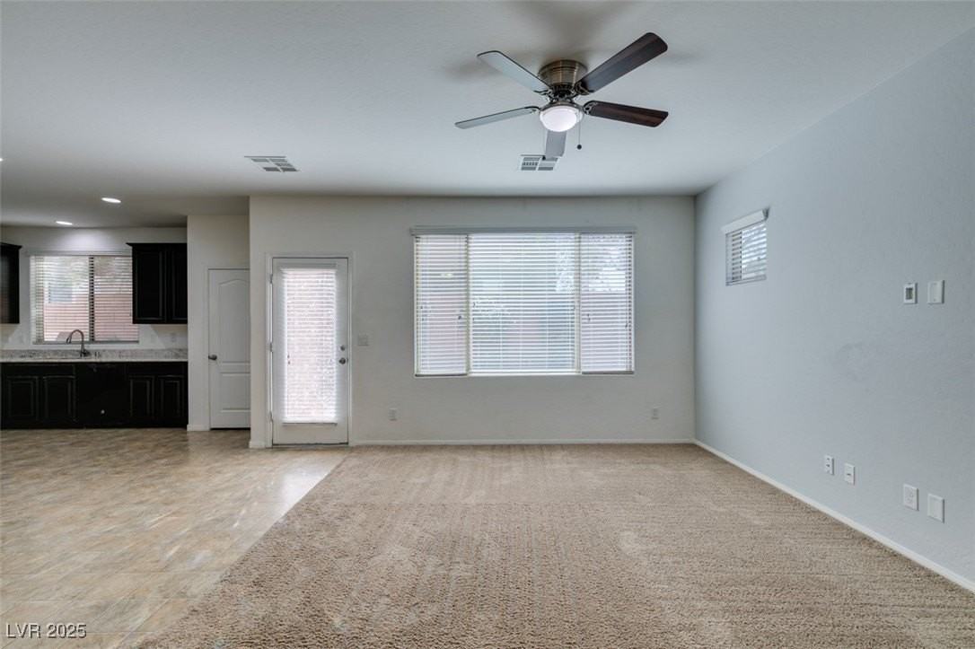 10315 Elmwood Glen Ave - Photo 5 of 37