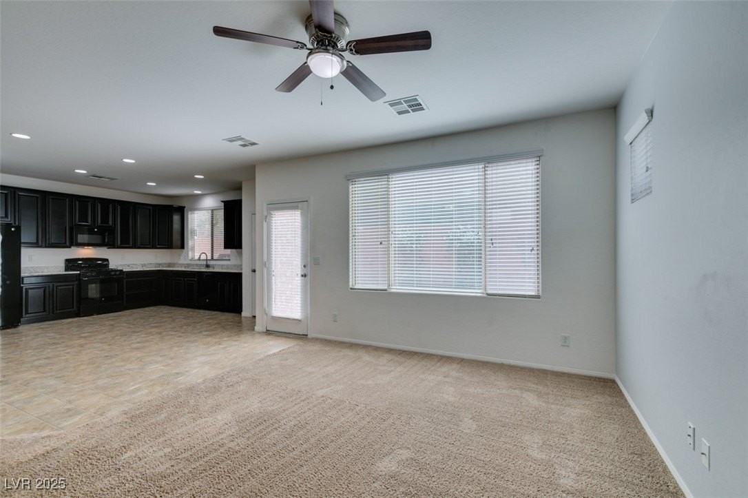 10315 Elmwood Glen Ave - Photo 6 of 37