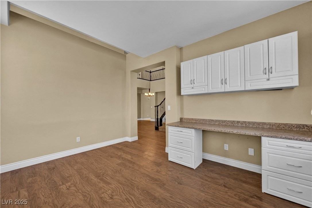 5349 Misty Acres Ct - Photo 6 of 50