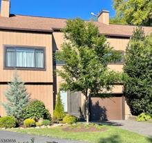 4 Cedar Ln - Photo 1 of 1