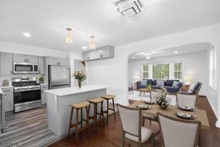 141 Crosby Ave ## 143 - Photo 1 of 1