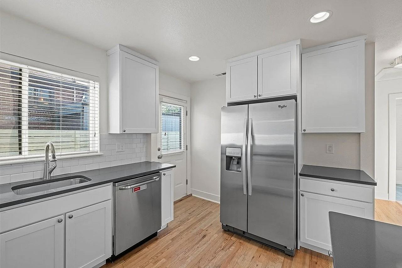 Sloans Lake Flats - Photo 2 of 43