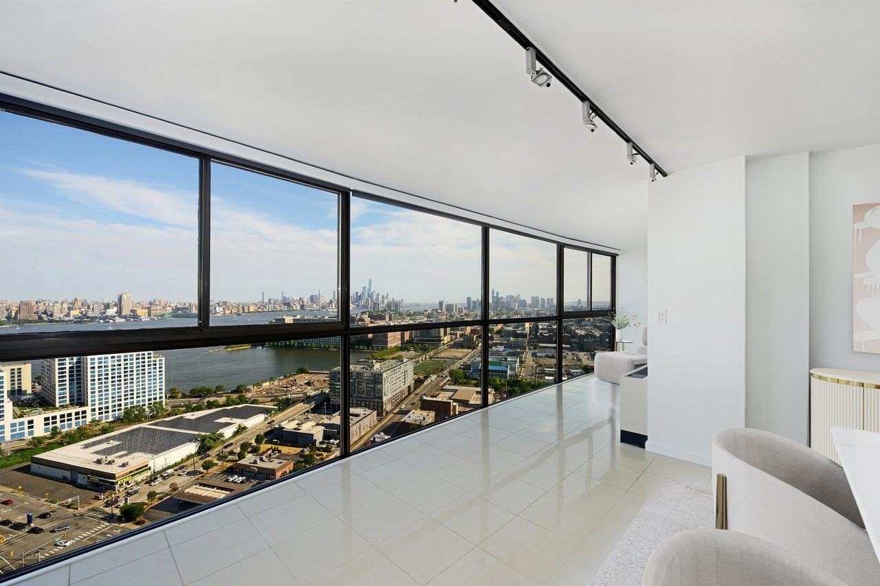 380 MOUNTAIN RD #1207 - Photo 2 of 24