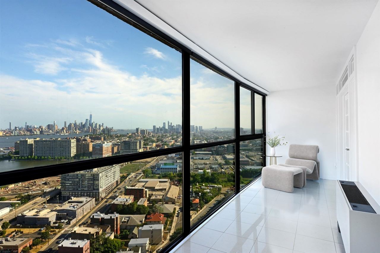 380 MOUNTAIN RD #1207 - Photo 7 of 24