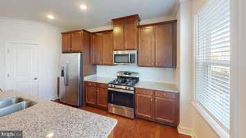 featured image of 41967 Pickwick Mill Ter