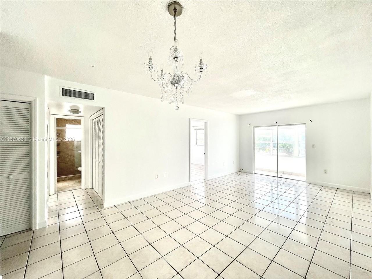 110 Royal Palm Road #310 - Photo 3 of 23