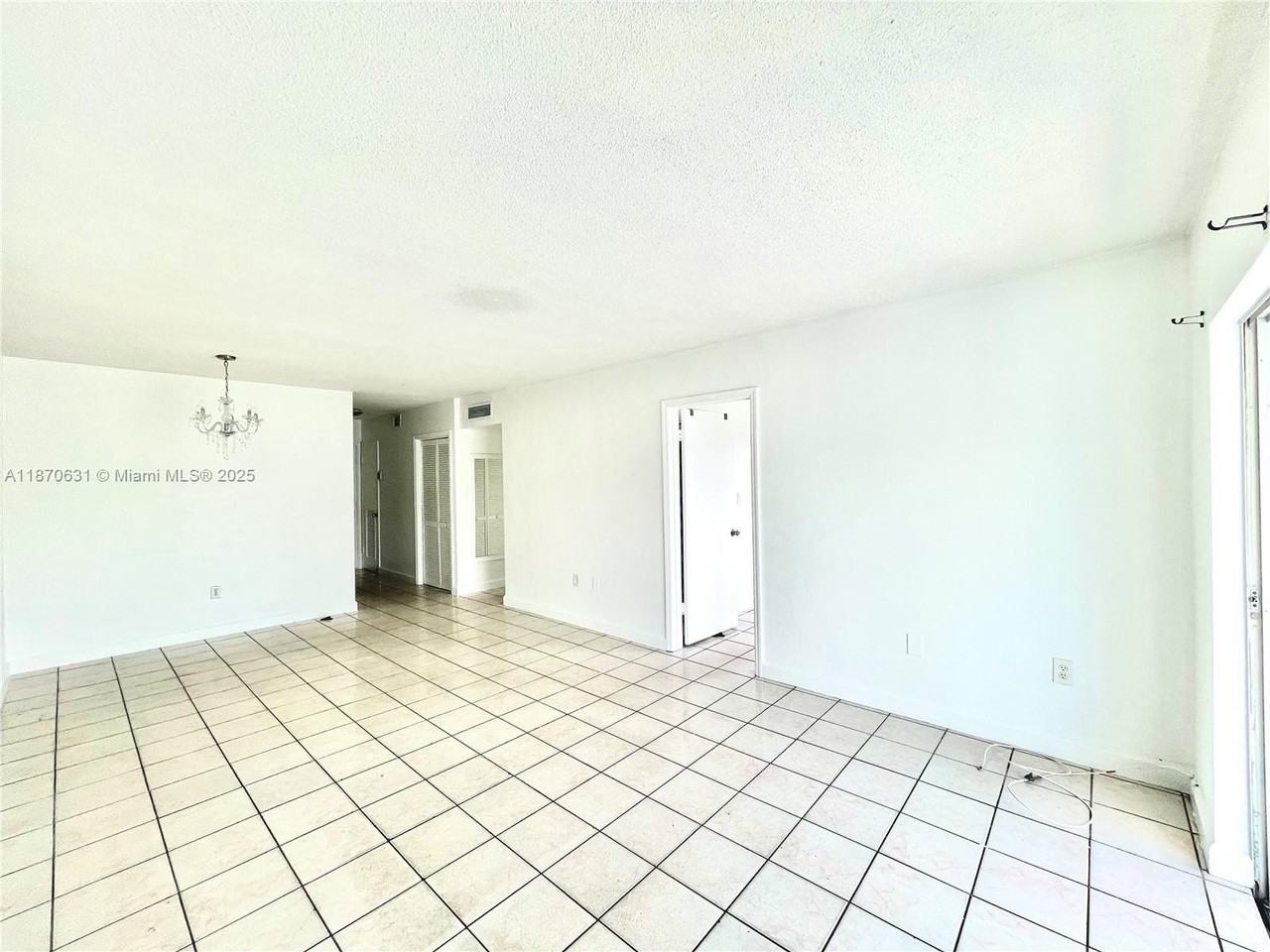 110 Royal Palm Road #310 - Photo 4 of 23