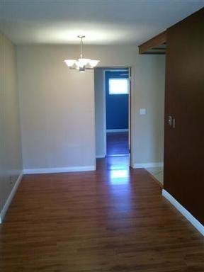 20408 Hawaiian Ave - Photo 3 of 15