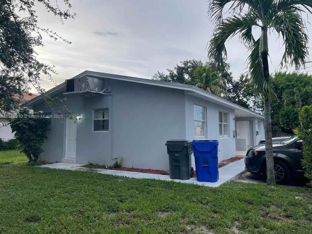 802 North 58th Avenue #2 - Photo 2 of 15