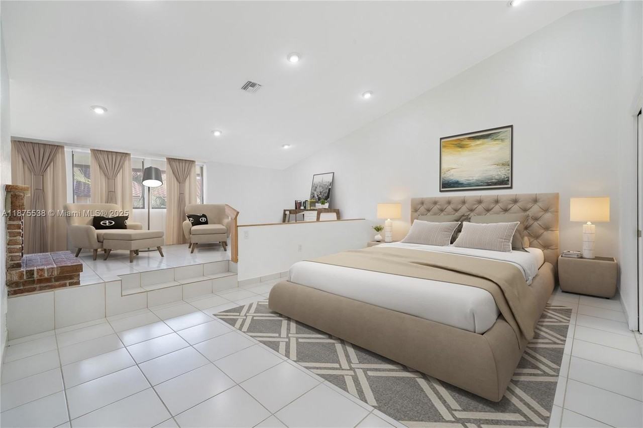 2000 S Bayshore Dr #61 - Photo 3 of 42