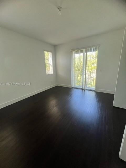 440 Northeast 35th Court #6 - Photo 7 of 19