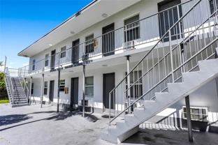 1245 Nw 60th St #4 - Photo 1 of 1