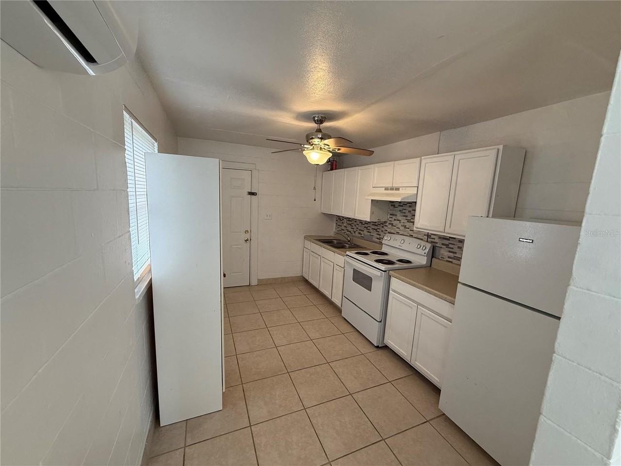 1715 1/2 Martin Luther King Jr Blvd - Photo 4 of 11