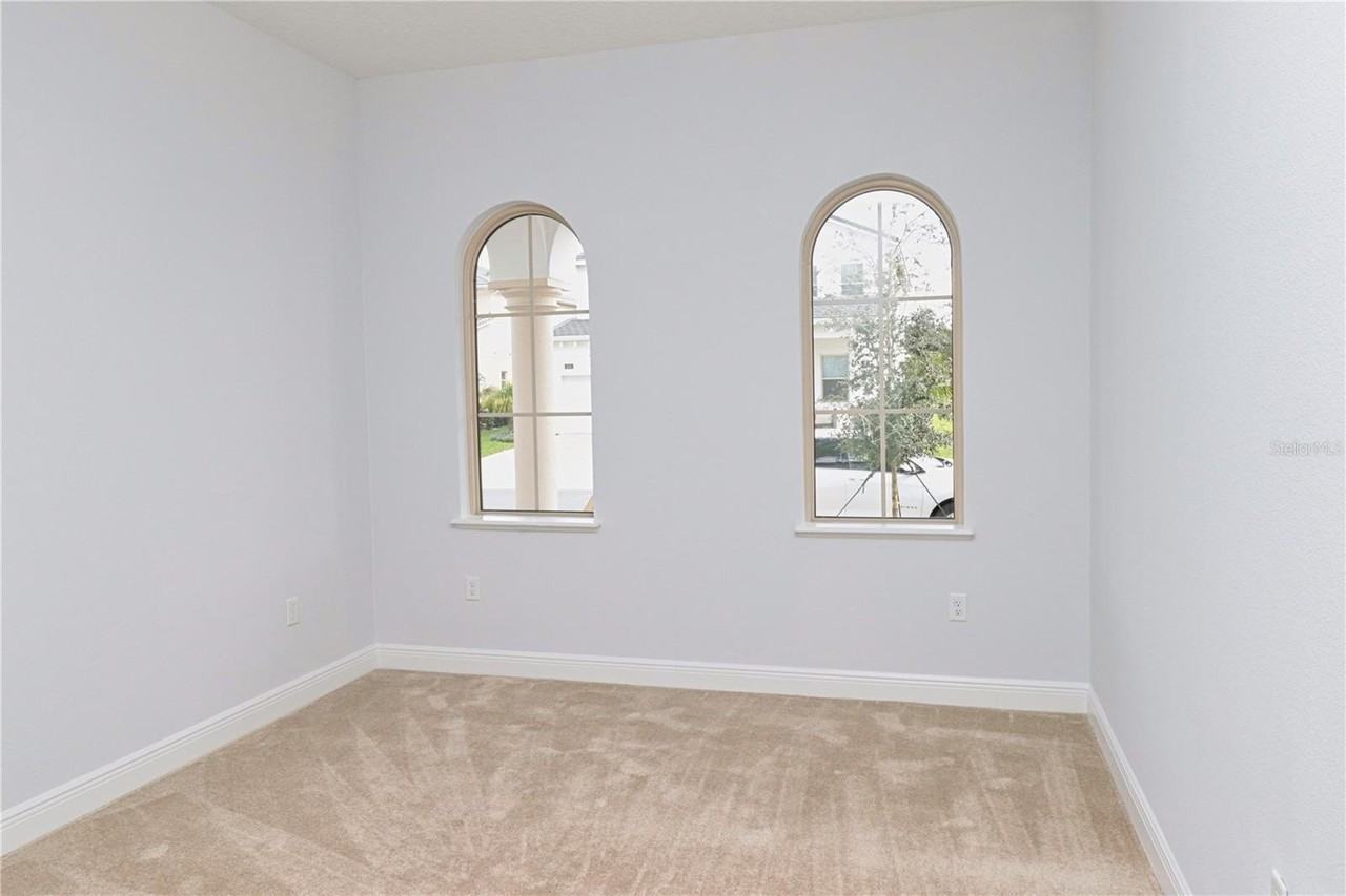 8186 Topsail Pl - Photo 5 of 47