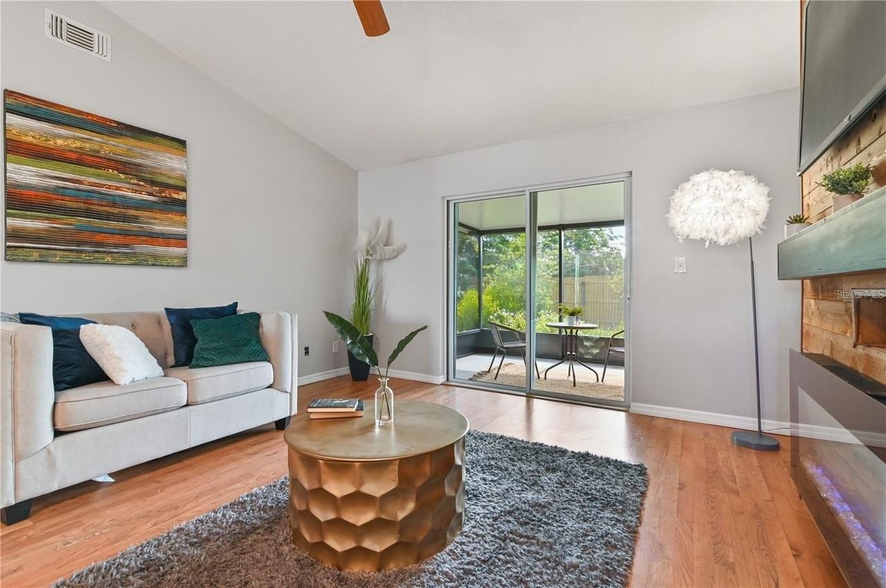 929 Robinson Ave - Photo 5 of 14