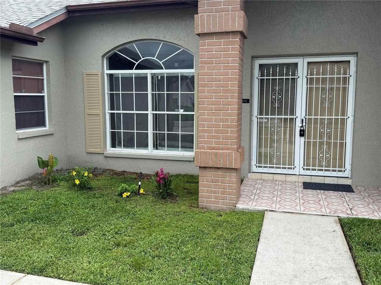 4523 County Breeze Drive - Photo 3 of 17