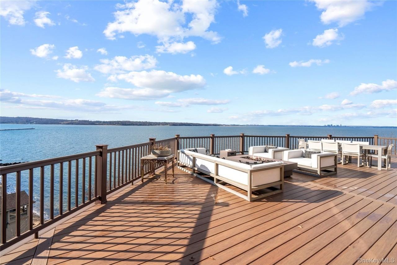 18 Bluff Rd - Photo 5 of 49