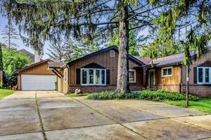 featured image of 129 E 55th St