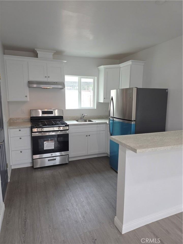 5417 Baltimore St - Photo 5 of 9