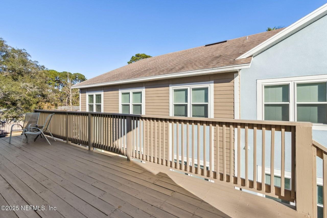 1601 Nectarine St Apt F6 #F6 - Photo 3 of 50