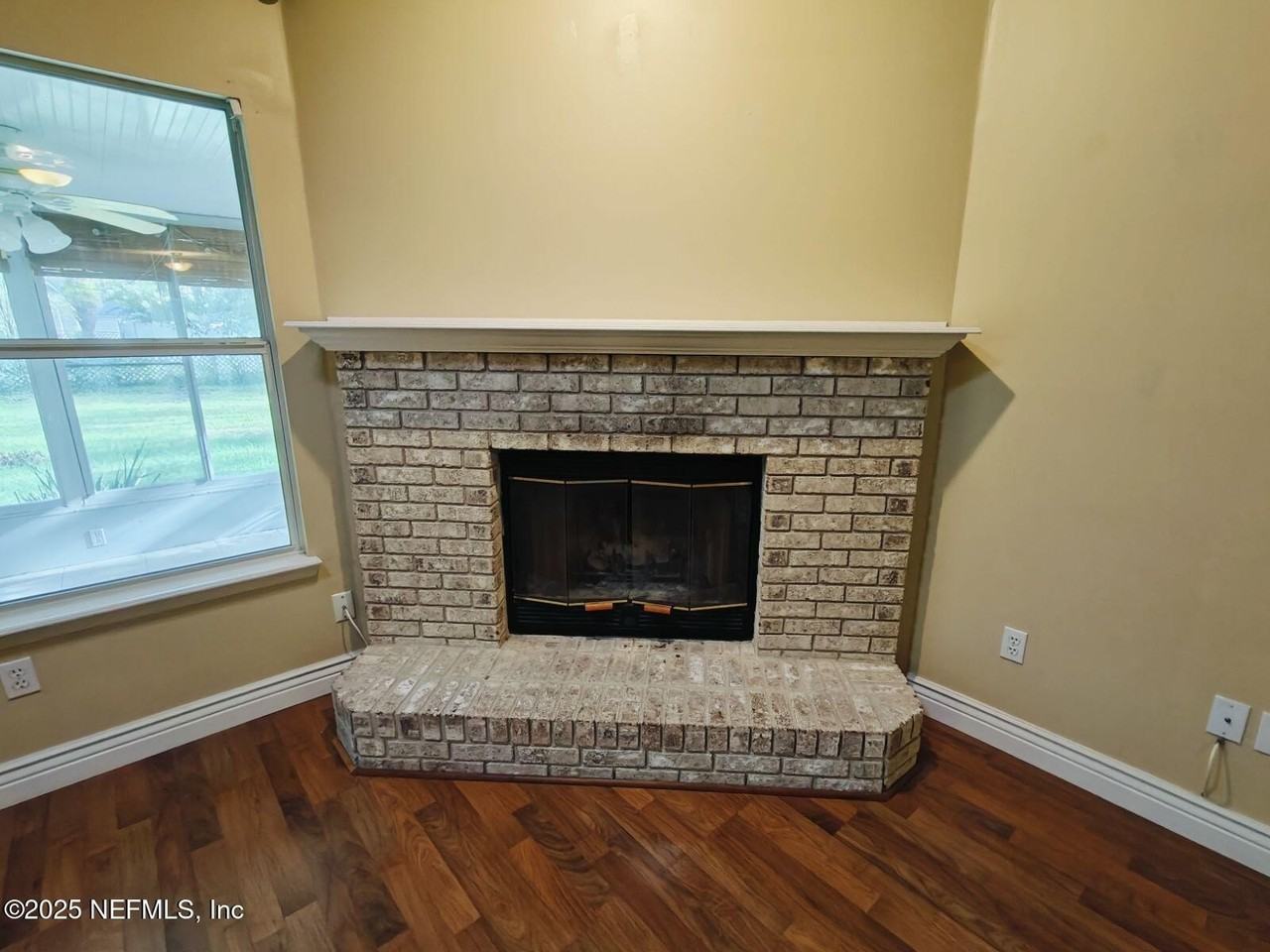 1845 Weston Circle - Photo 7 of 36