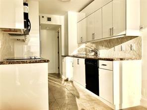 Island Boulevard - Photo 2 of 8