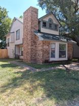 906 Fairbanks Cir - Photo 1 of 1