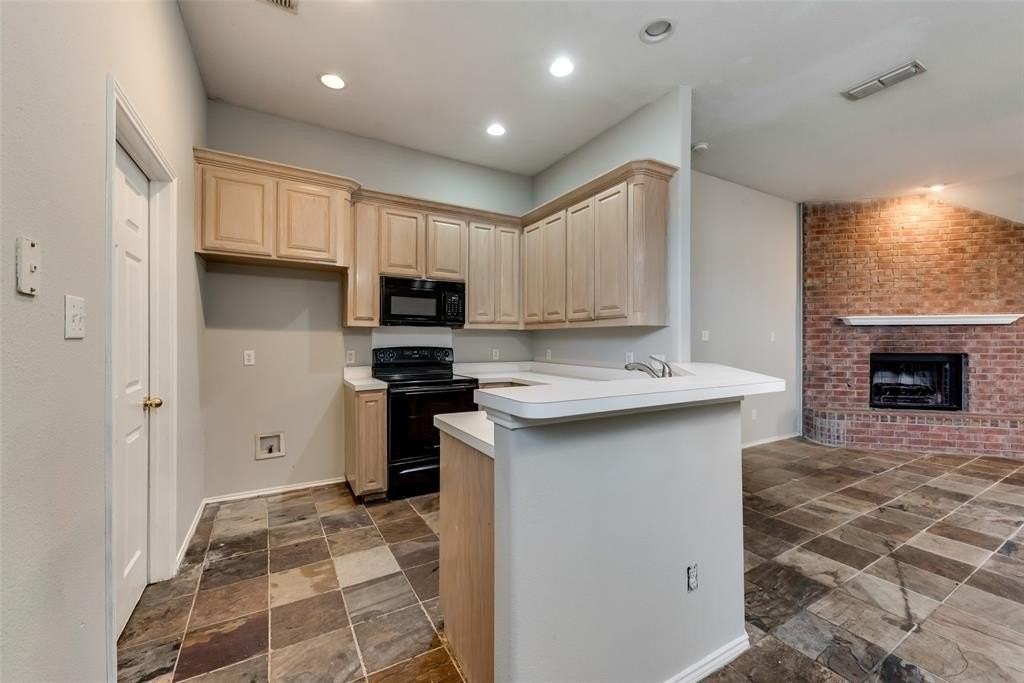 9102 Creede Trl - Photo 7 of 20