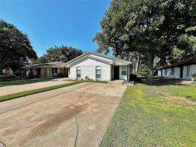 232 S Main St - Photo 1 of 1