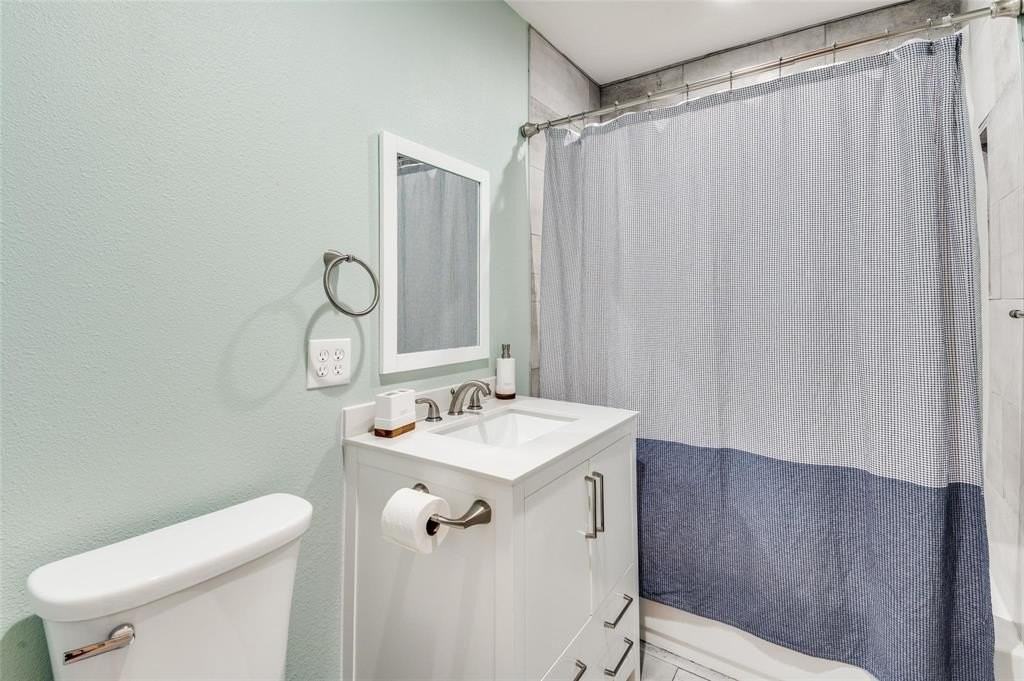 6618 Kenwell St - Photo 6 of 11