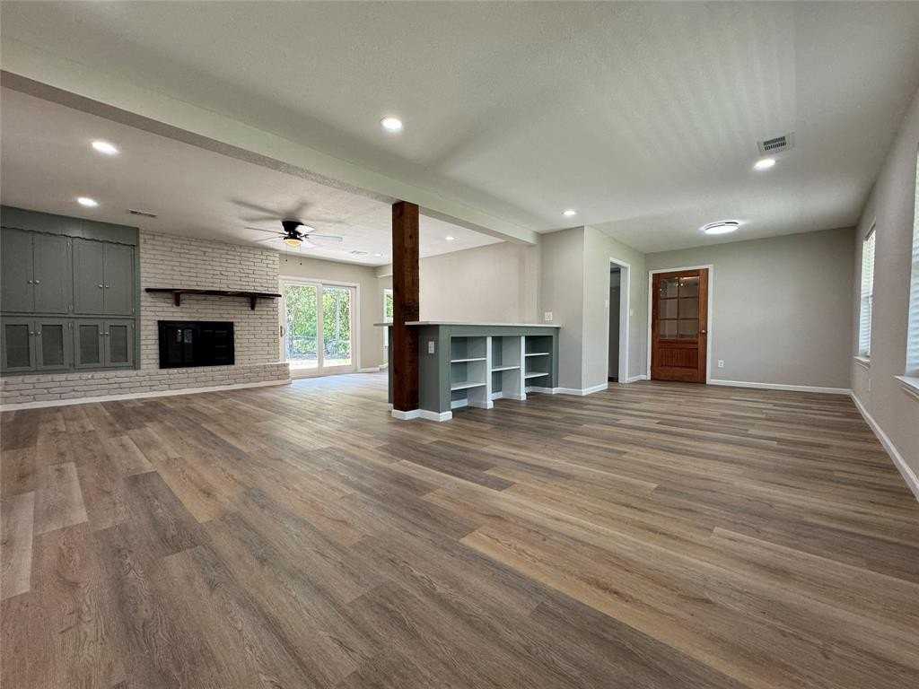 622 Mink Dr - Photo 2 of 22