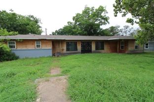 17 Macarthur Dr #A - Photo 1 of 1