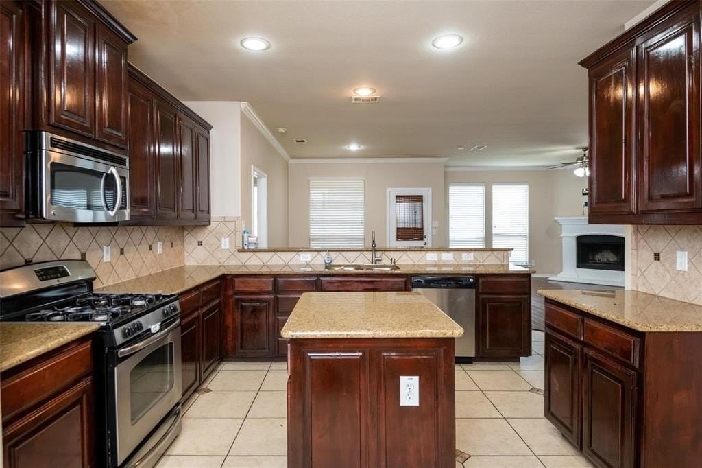 7607 Yearling Way - Photo 7 of 25