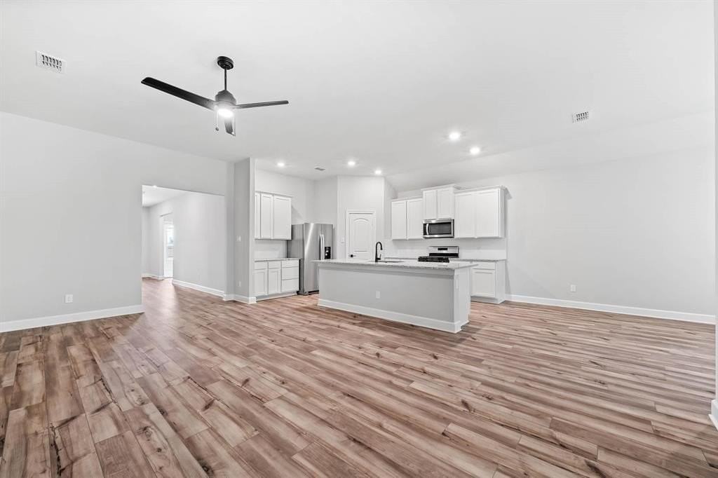 628 Harbor Oaks Dr - Photo 5 of 19