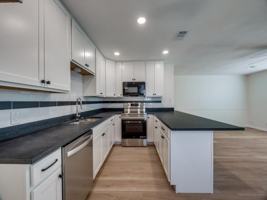 featured image of 1721 West Walker Street