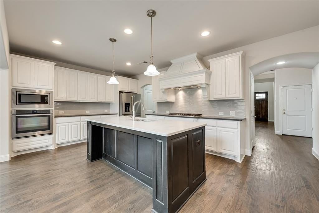 5101 Del Molin Ave - Photo 5 of 21