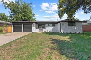 featured image of 6717 Victoria Ave