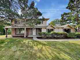 415 Sussex Ct - Photo 1 of 1