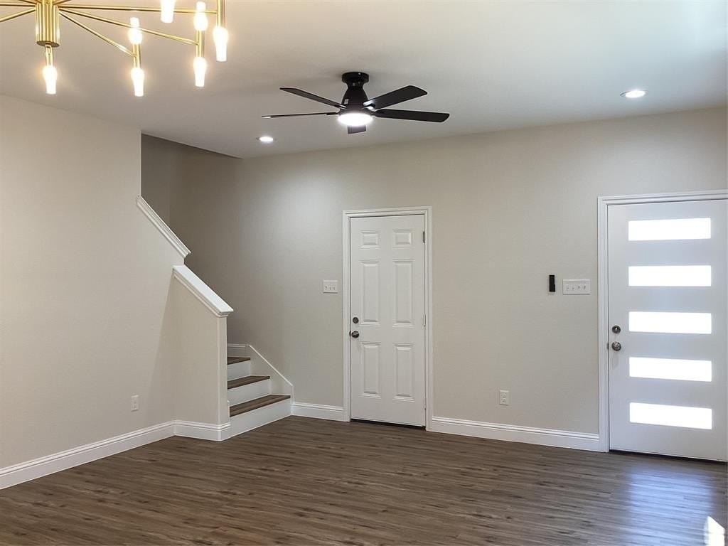 8005 West Elizabeth Lane - Photo 6 of 21