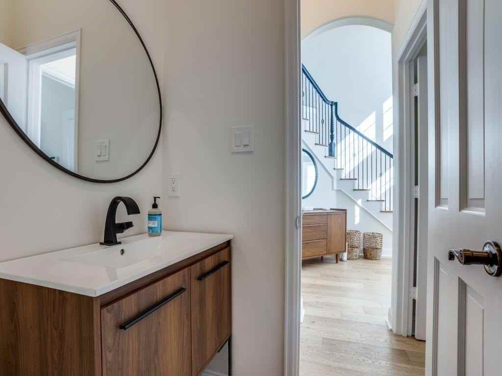 5305 Southern Ave - Photo 7 of 39