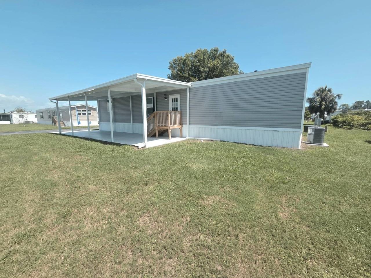 603 63rd Ave W - Photo 7 of 46