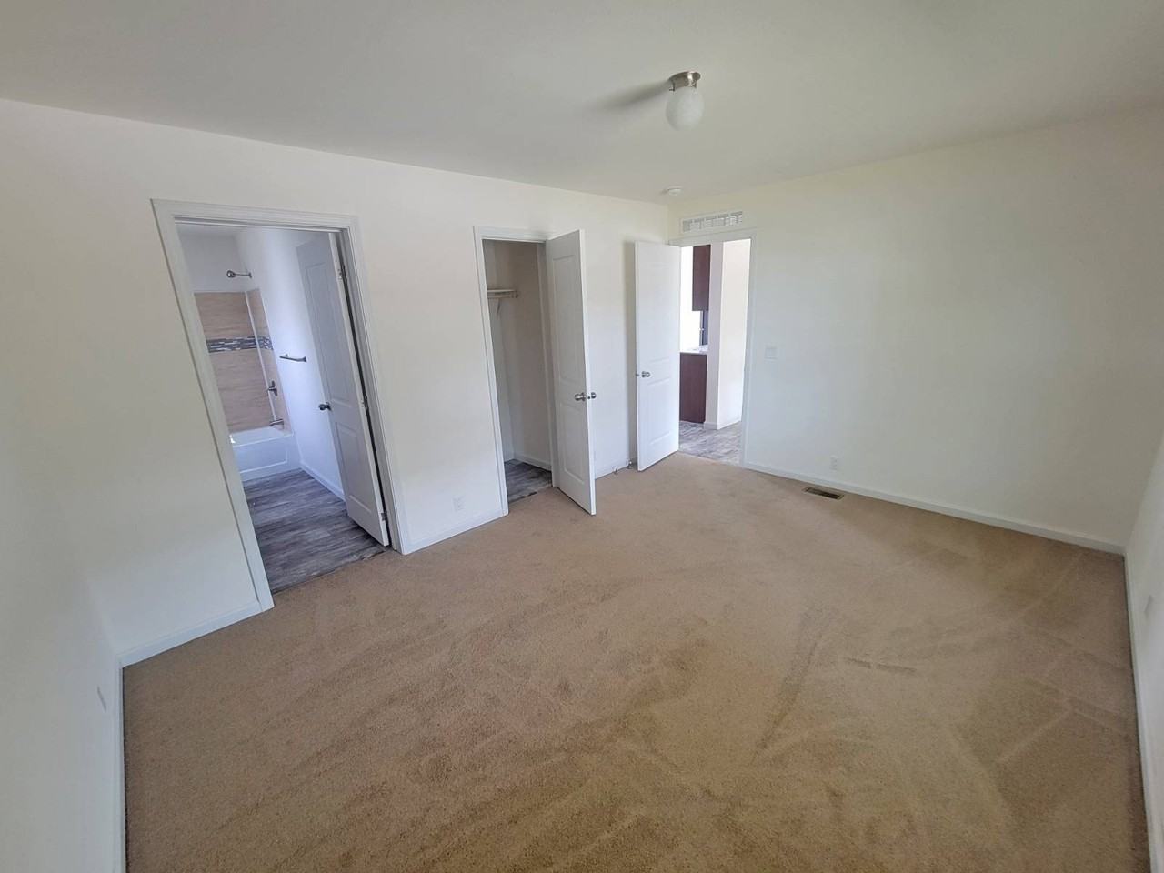 509 Sullivan St - Photo 2 of 9