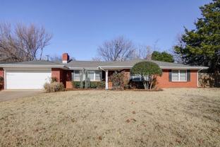 805 Willow Ln - Photo 1 of 1