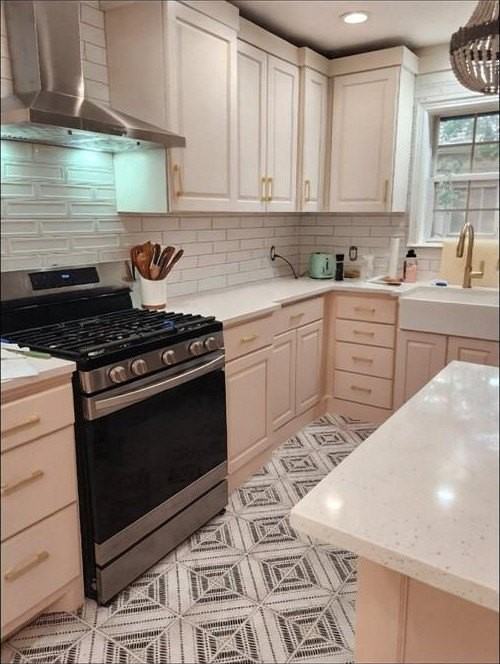 2537 Cummings Dr - Photo 6 of 18