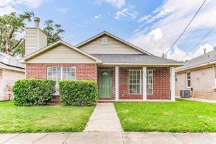 1110 E Lee St - Photo 1 of 1