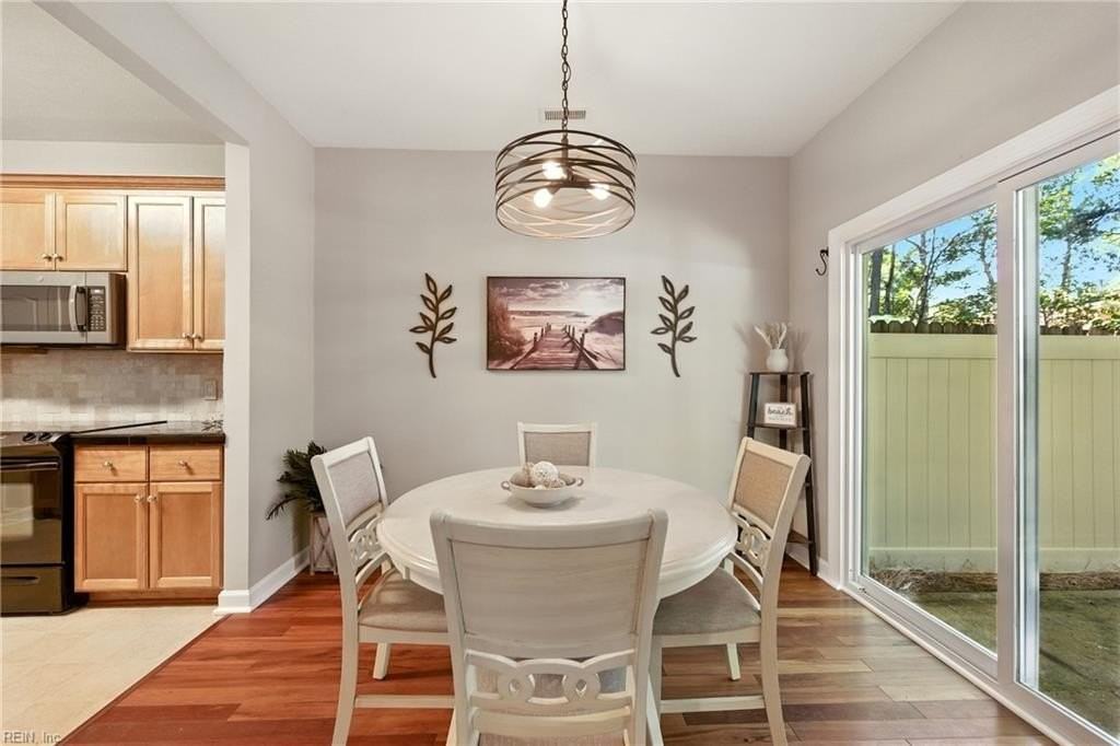 1334 Linkhorn Cir - Photo 6 of 31