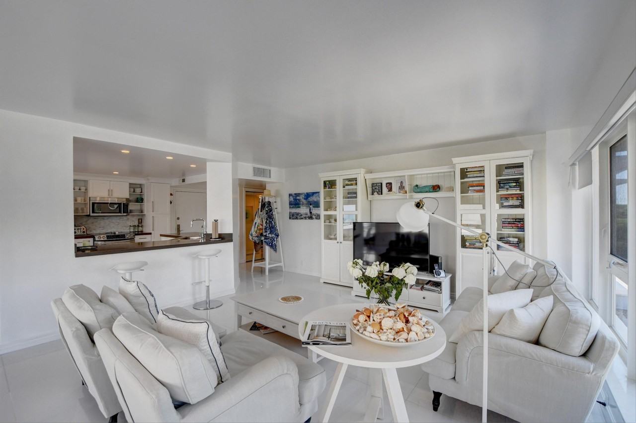 2066 North Ocean Boulevard #3NW - Photo 6 of 45