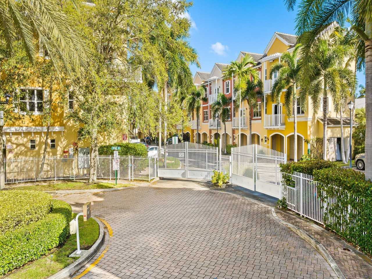 2331 Vintage Dr - Photo 4 of 22